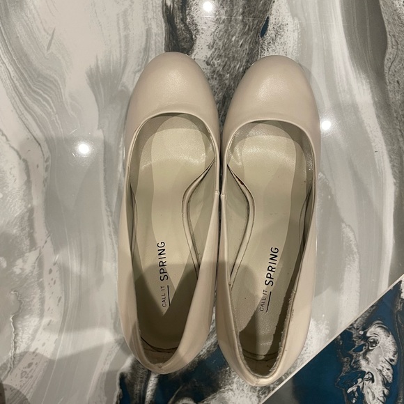 Cream Platform Pumps - Picture 5 of 6